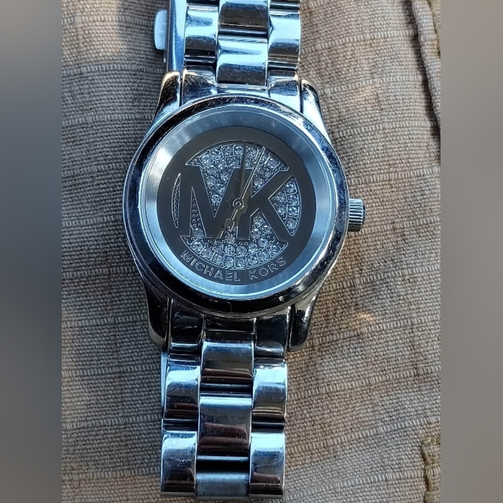 Michael Kors Runaway watch